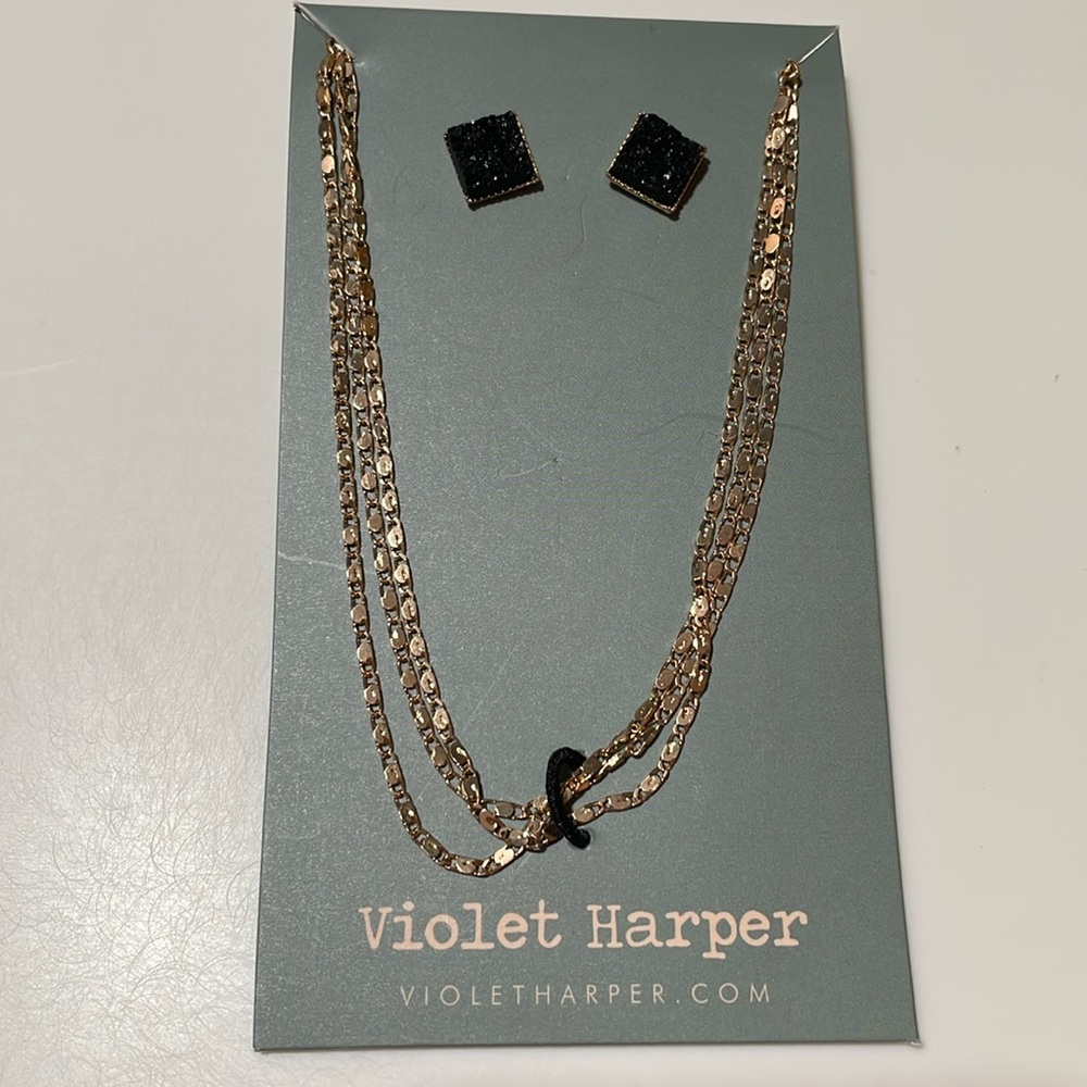 Isla layered necklace and drury earring set